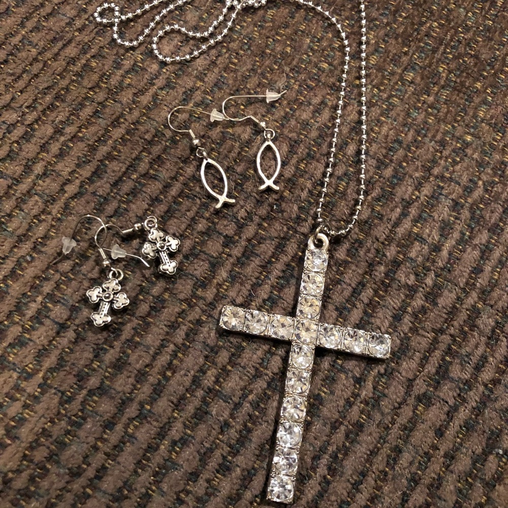 Cross necklace and 2 pr of earrings